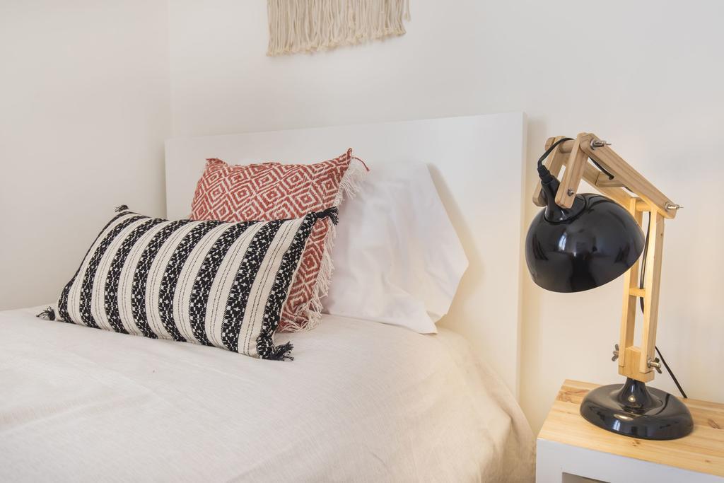 Lovelystay - Bonsai Light And Comfort Flat Lissabon Kamer foto